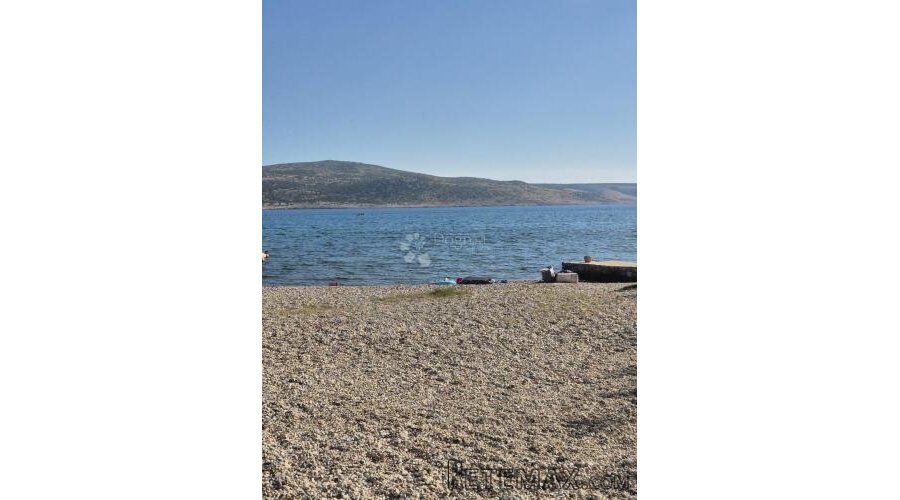 Seline/Starigrad - dvosoban stan 20 m od mora S3