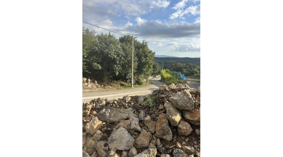 KASTAV GRAĐEVINSKI TEREN 800m2 PRODAJA - 2