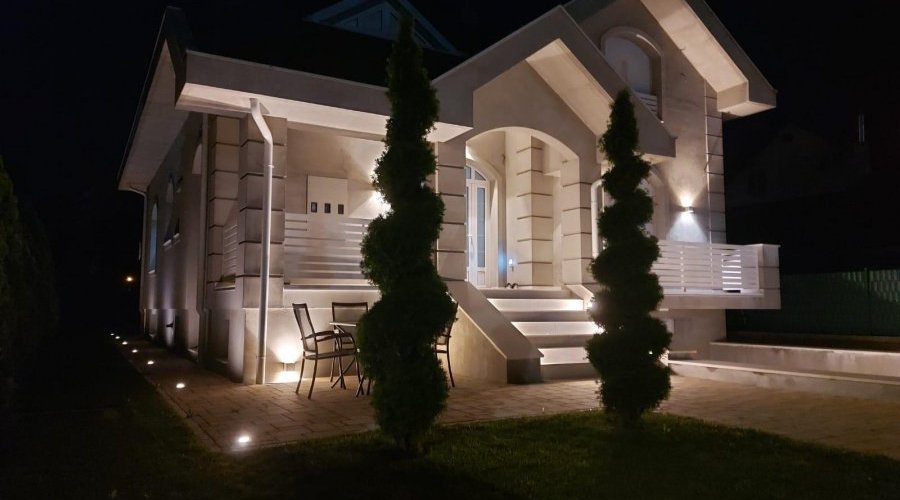Nova LUX kuca,centar Indjije,top lokacija - 2