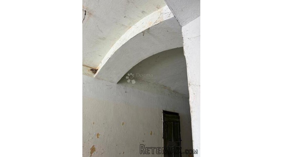 Povijesna zgrada s velikim razvojnim potencijalom 6 stanova - 2