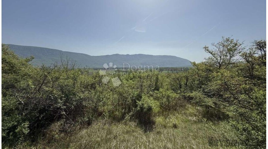 Građevinsko zemljište 1384 m2 - 3