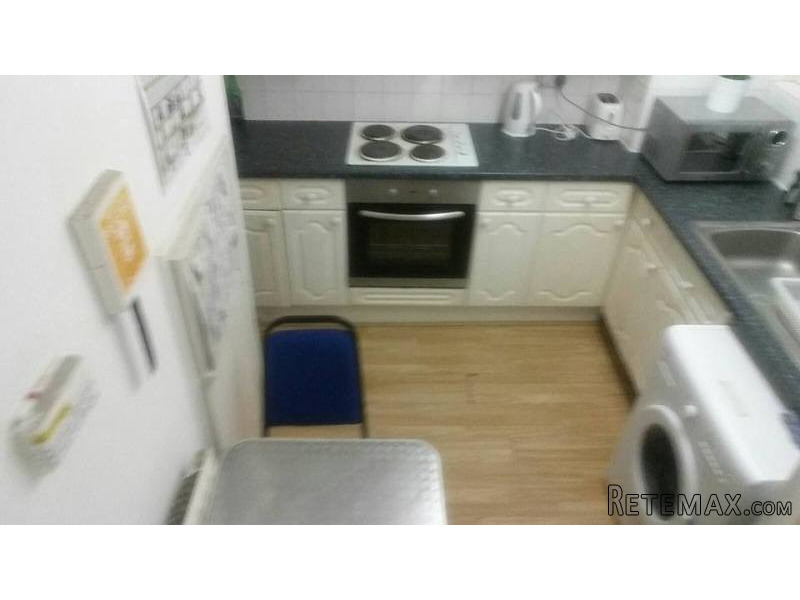 Shared Room In Limehouse With A Guy - 2