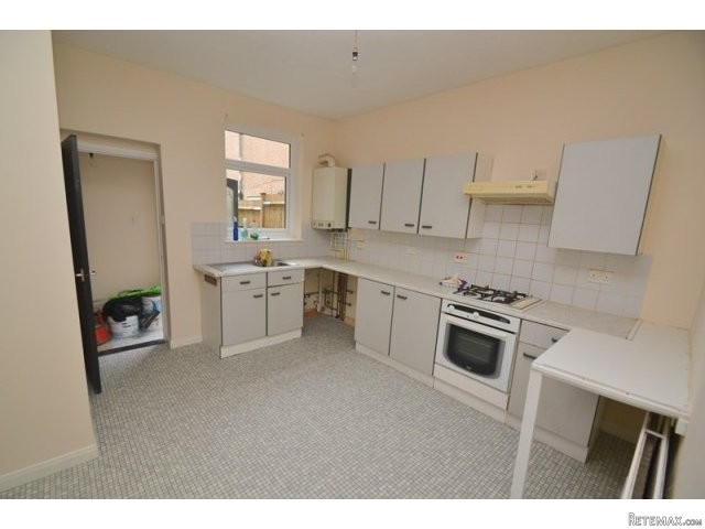 1 bedroom flat in SHEERNESS - 2