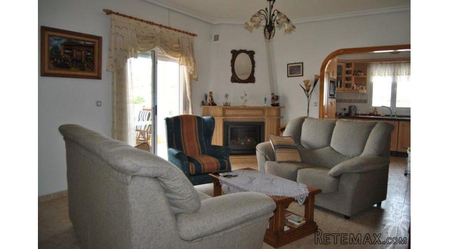 This breathtaking villa is a wonderful example of a.. - 2