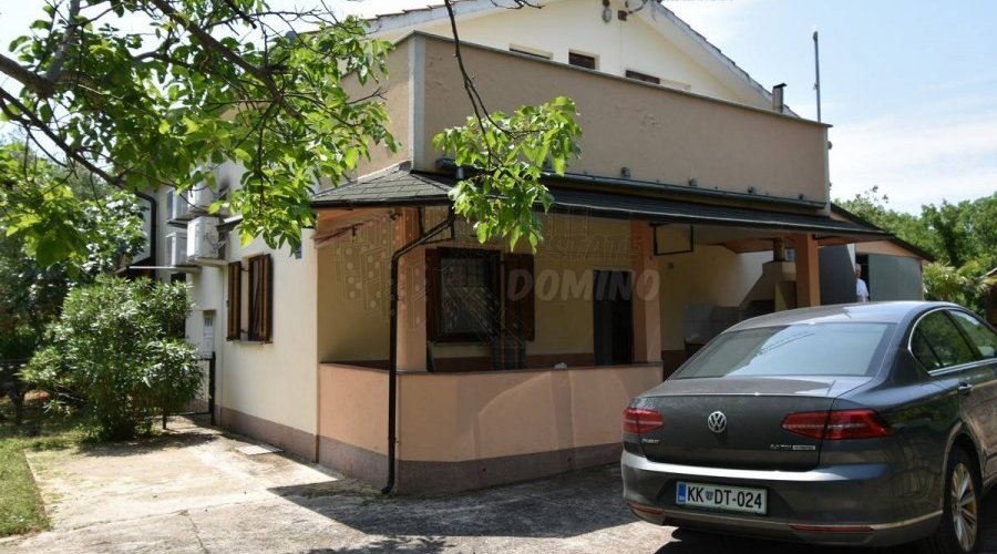 Lijepa kuća s puno potencijala! Otok Krk! - 11