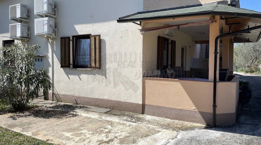 Lijepa kuća s puno potencijala! Otok Krk! - 12
