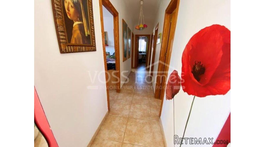 NEW LISTING TO VOSS HOMES - An impressive and large 4 bed.. - 15