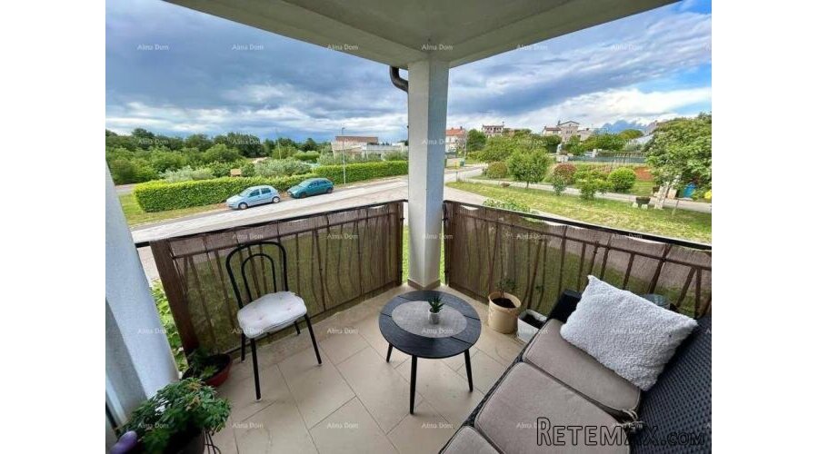 Prodaje se stan – 65 m², Novigrad - 2