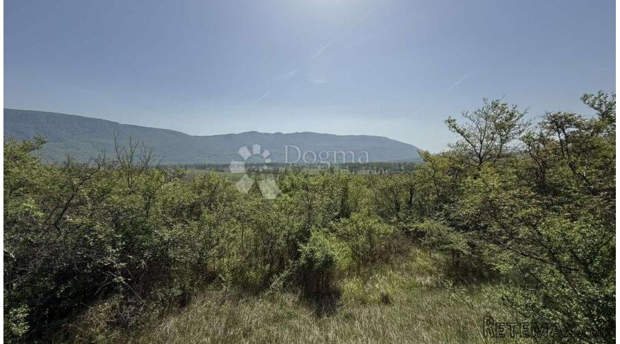 Građevinsko zemljište 951 m2 - 3