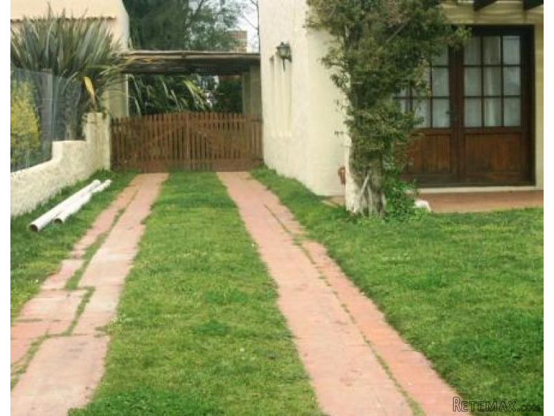 3 Bedroom House - For Rent -.. - 2