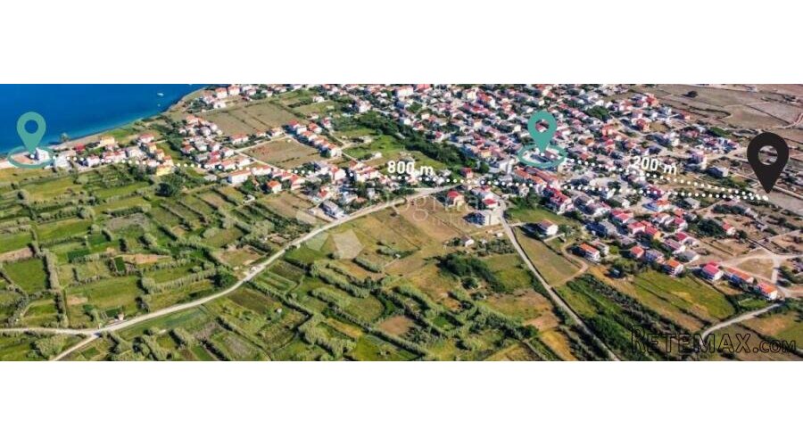 NOVOGRADNJA U BLIZINI MORA