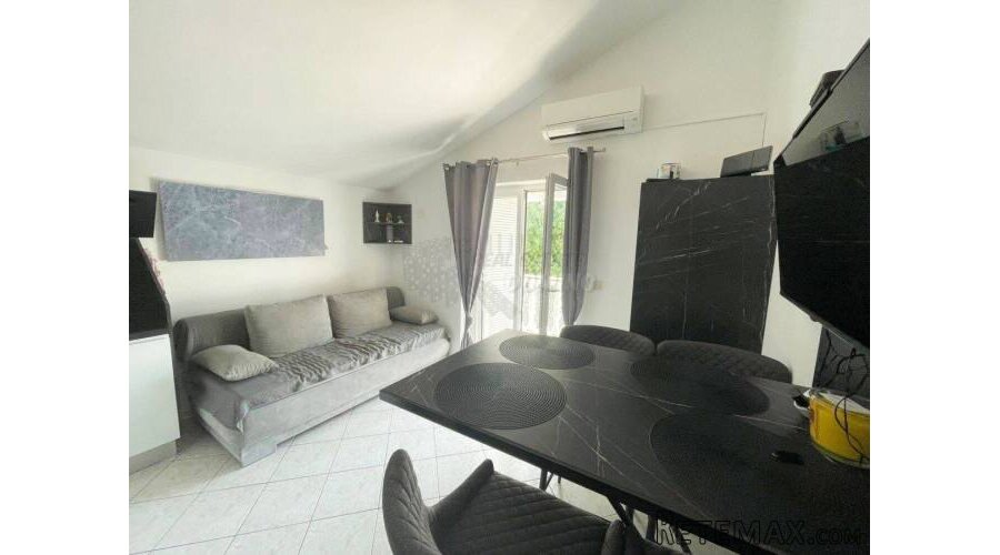 Apartman u Malinskoj! Prilika! - 2