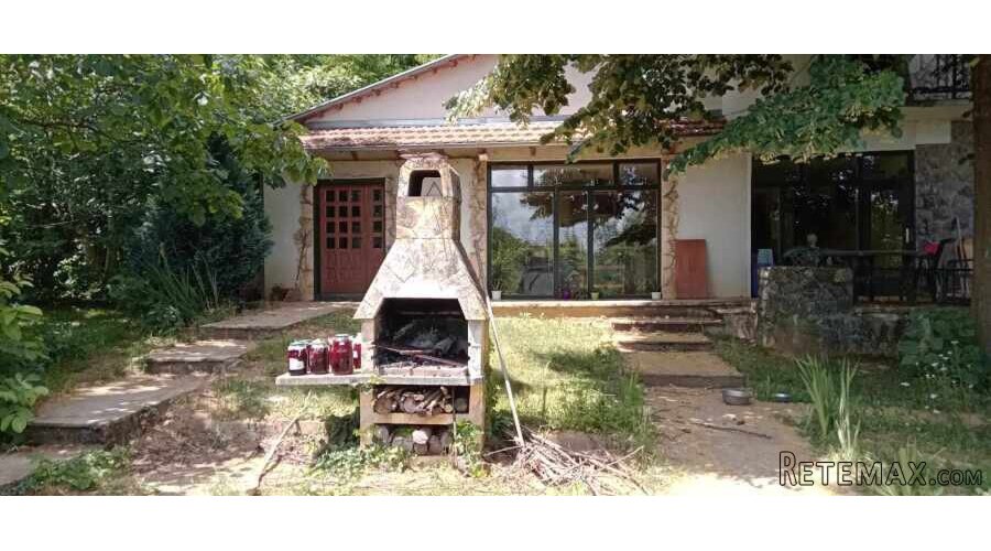 Kuca Đurđevac sa okucnicom 20.000m2 i pomocnim objektima - 8