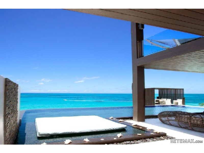 Beach House 8 $3,500.00/Week