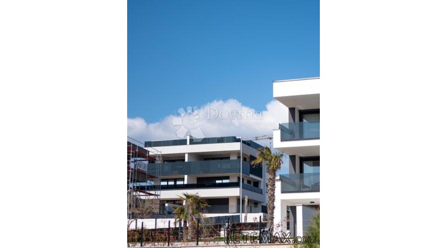 KRK - LUKSUZAN DVOETAŽNI APARTMAN - NOVOGRADNJA - 3