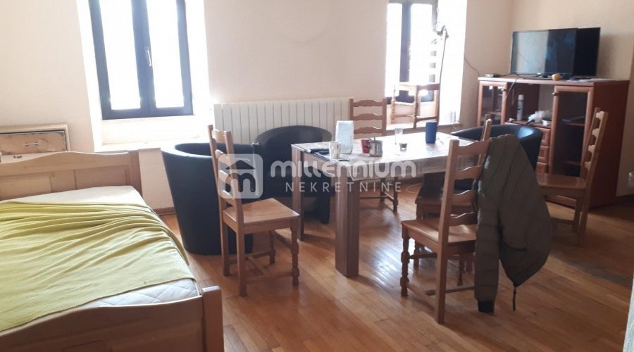 Viškovo, samostojeća kuća, 430m2