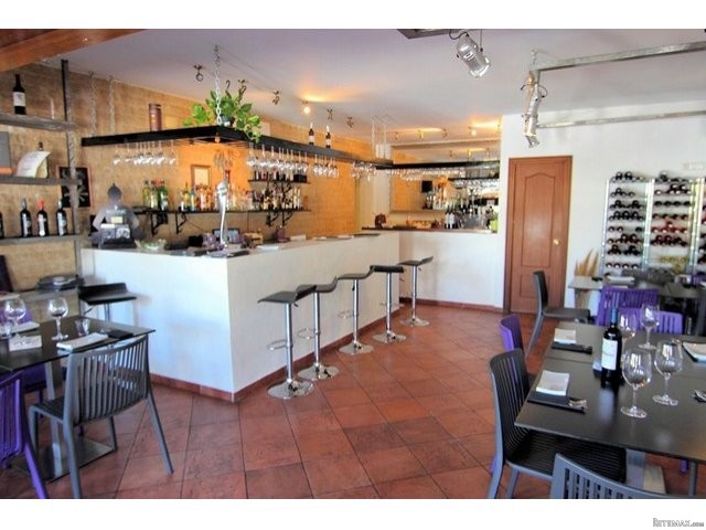 Bar und Restaurant for sale in Golf..