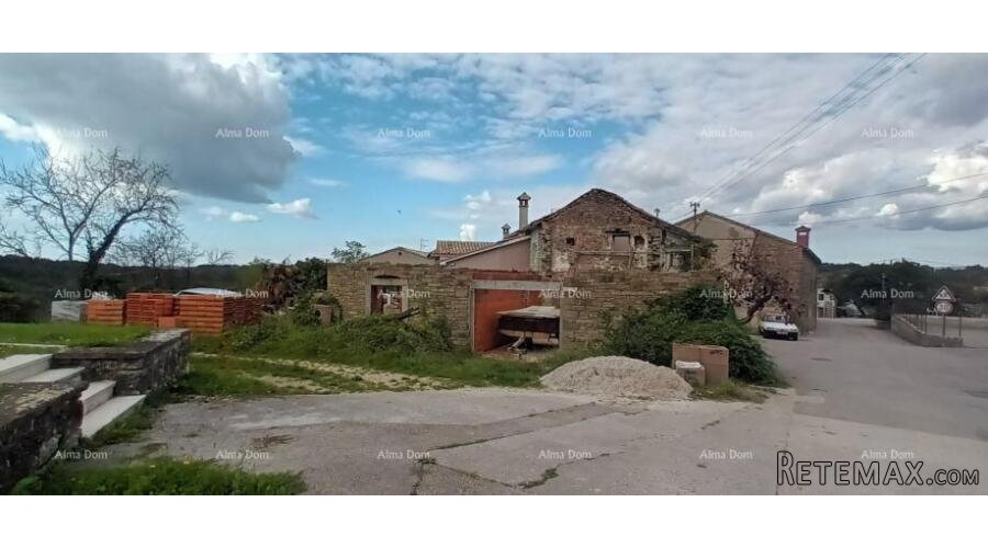 Kamena kuća s okućnicom i započetom renovacijom – okolica Pa.. - 2