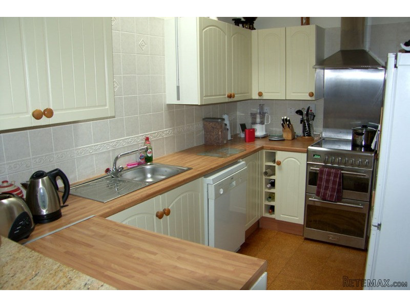 13 Lockhart Place, Aviemore - 2
