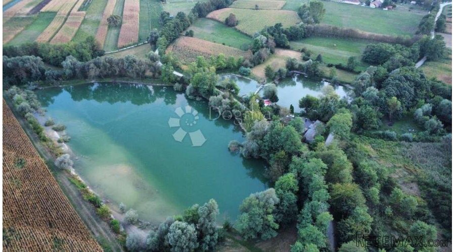 Pokrenite svoj turistički projekt – zemljište s kućama, jeze