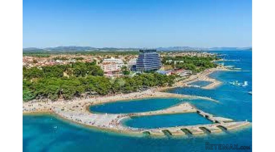VODICE- Poljoprivredno zemljište na izvrsnoj lokaciji - 3