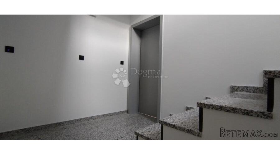 MALINSKA - DVA APARTMANA S OKUĆNICOM - 6