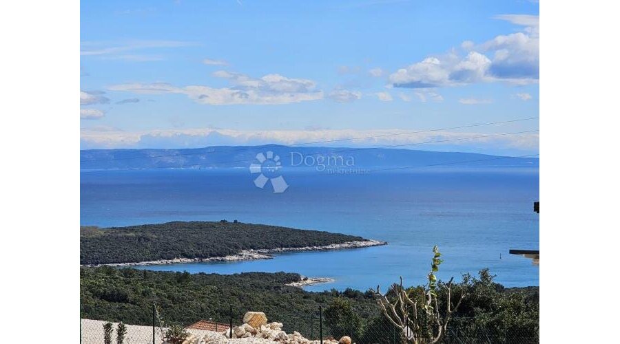 PRILIKA! Samostojeća kućica na 3km od plaže