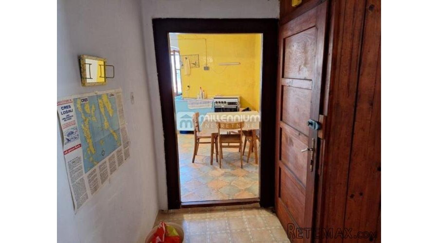 Otok Cres, Cres, 44m2, 2-sobni stan u samom centru grada - 3