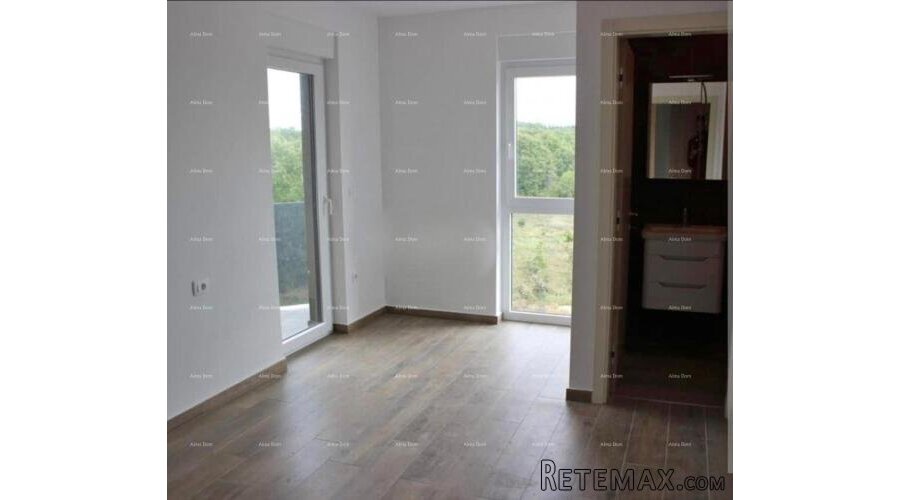 Luksuzni petosobni stan na prodaju – 150 m², vrh zgrade, no.. - 2