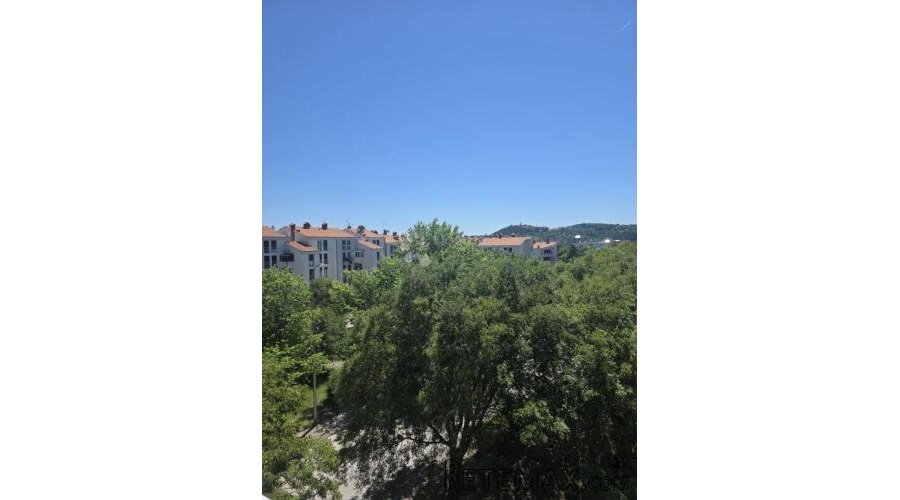 SAMO U NAŠOJ AGENCIJI,LABIN,stan na traženoj lokaciji