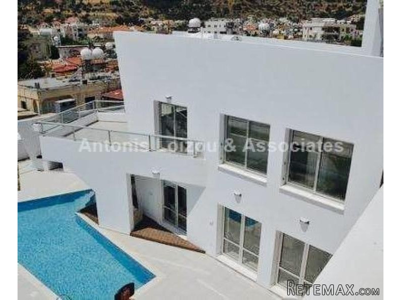 Luxury 4 bed house fully furnished