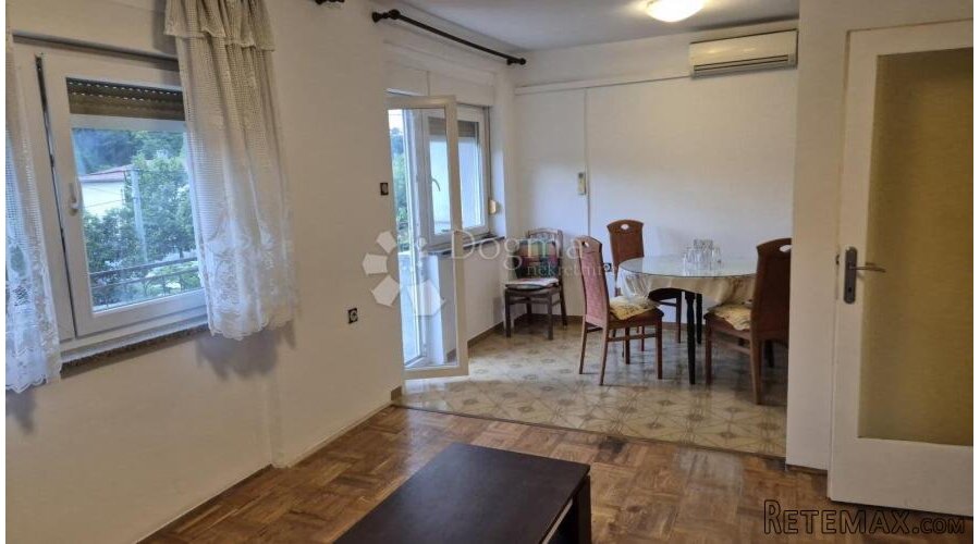 Klana - Studena, dvije etaže kuće, stan i pp