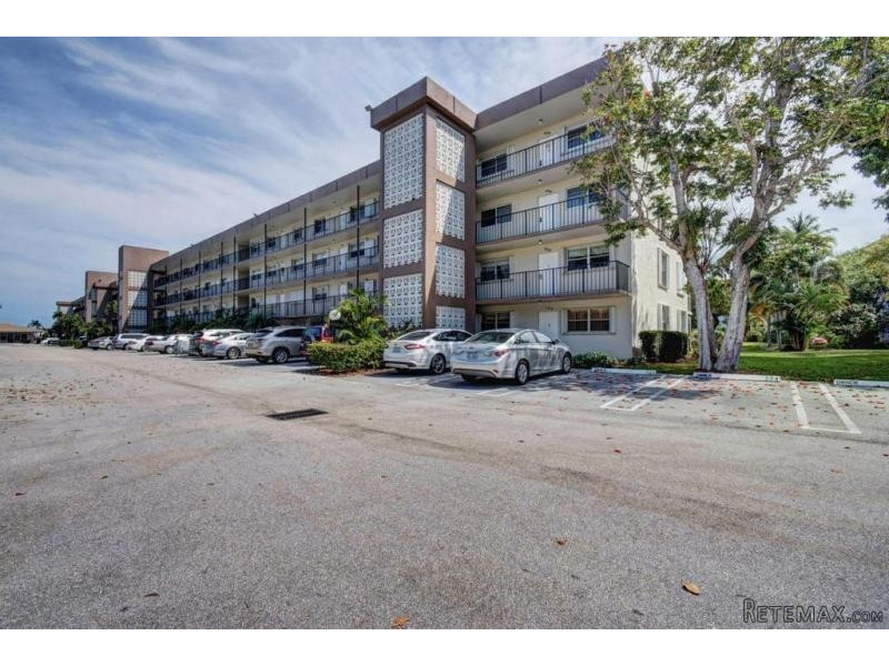 2012 S Federal Hwy #109, Boynton Beach..