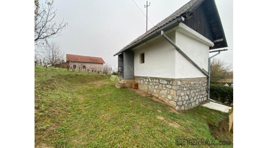 GRAĐEVINSKO ZEMLJIŠTE 1115m2 - LOKACIJA SA POGLEDOM!