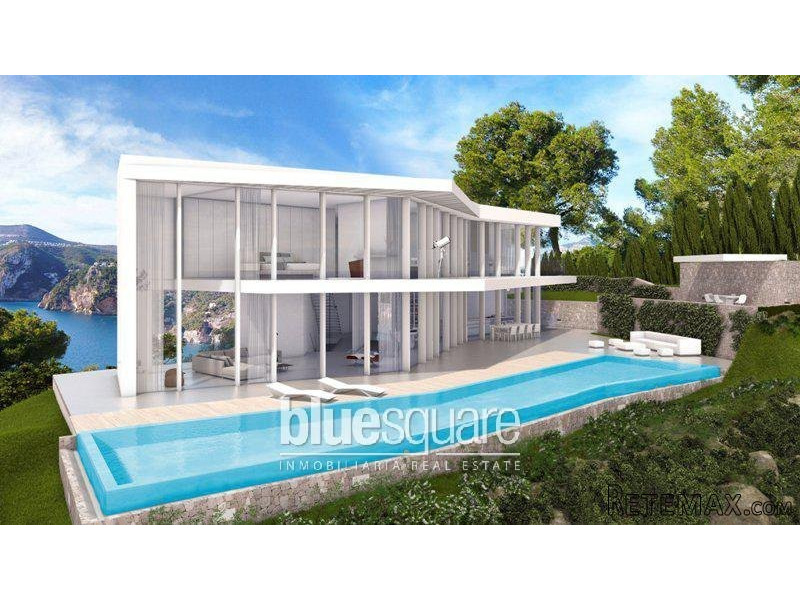 Stunning frontline villa overlooking..