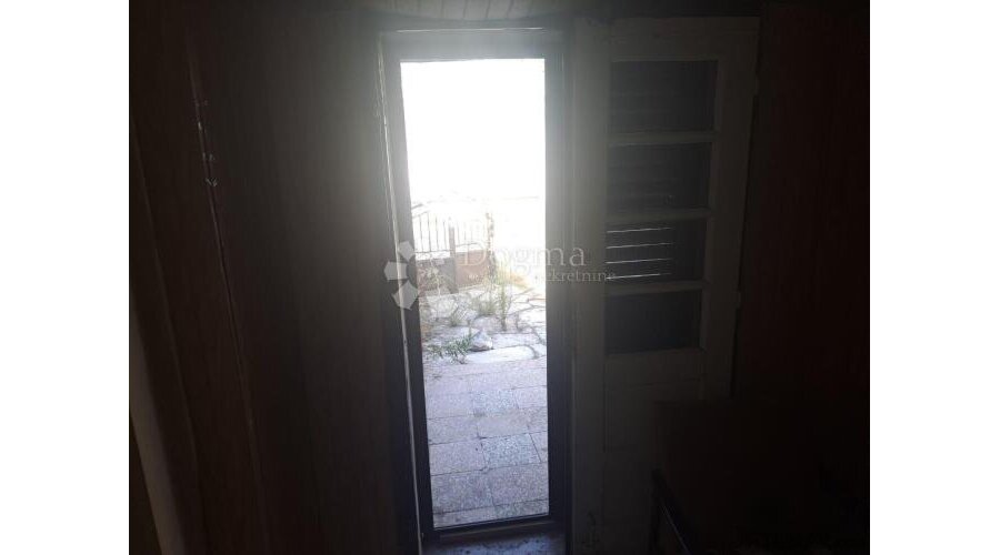 Kuća za adaptaciju, Vela Luka - 3