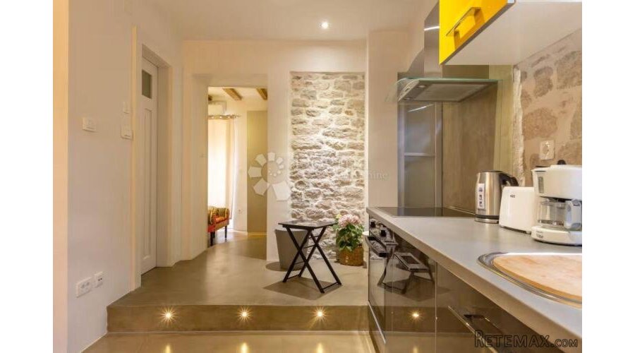 Stan: Dioklecijanova palača 50m2 - 3