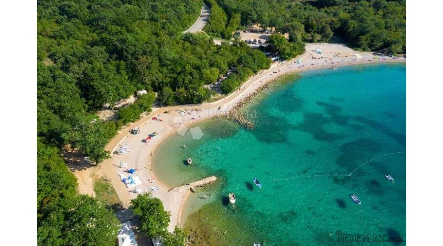 NJIVICE - ATRAKTIVNO GRAĐEVINSKO ZEMLJIŠTE ZA INVESTITORE - 3