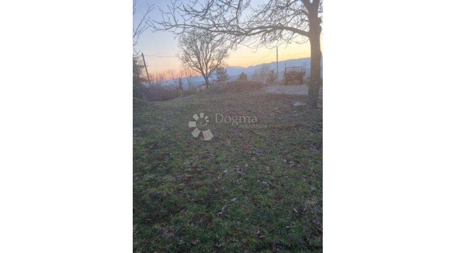 VIŠKOVO-KOSI 1300 m2 teren - 2