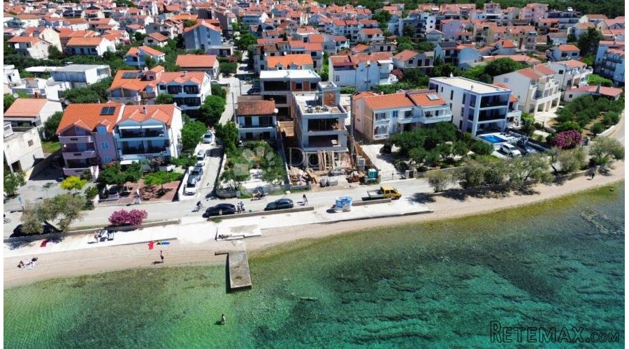 VODICE/SRIMA-SPEKTAKULARNA LOKACIJA I POGLED - 2