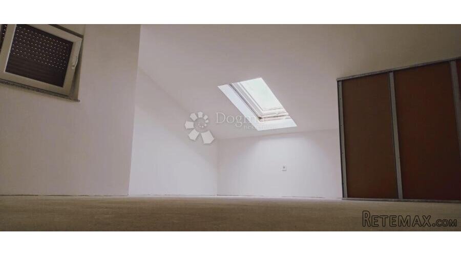 APARTMAN S POGLEDOM NA MORE - MALINSKA - 8