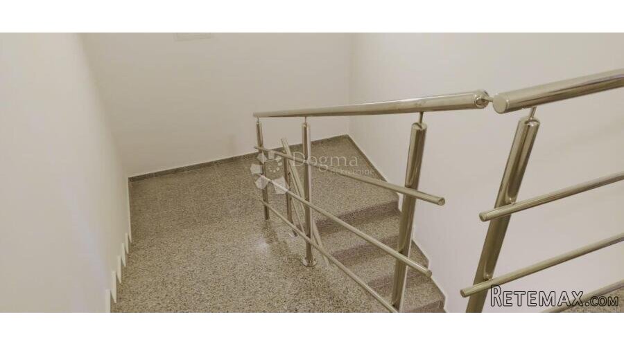 APARTMAN S POGLEDOM NA MORE - MALINSKA - 10