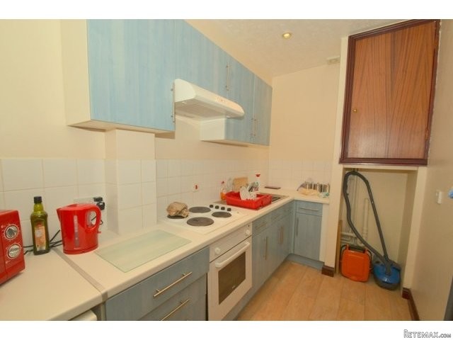 1 bedroom flat in QUEENBOROUGH - 2