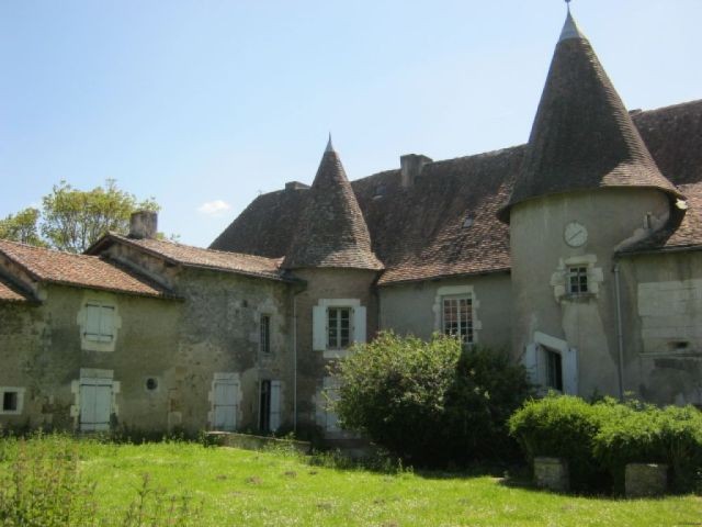 Chateau built in the 16th century, in..