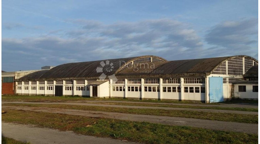 Poslovni kompleks bivše pilane u Josipdolu - 3