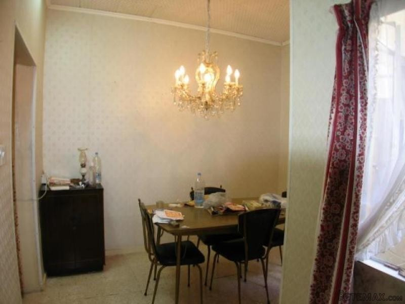 Hse. Of Char. Townhouse, Ordinary Finish - 2