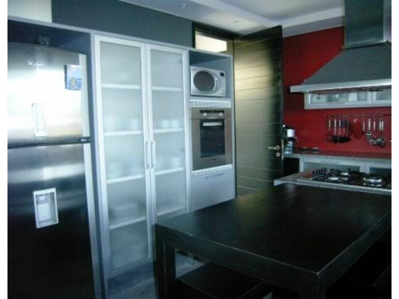 4 Bedroom House - For Rent -.. - 2