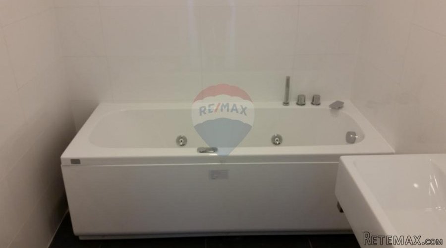 Rijeka-Centar, poslovni prostor - 3
