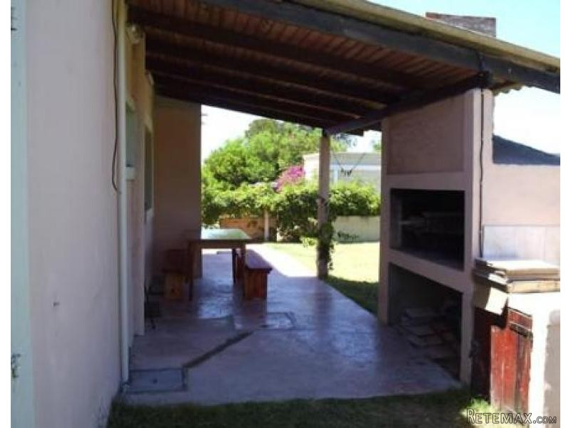 3 Bedroom House - For Rent -.. - 2
