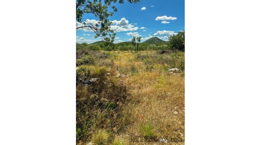 POLAČA, BIOGRAD n/m, Atraktivno građevinsko zemljište 906 m2